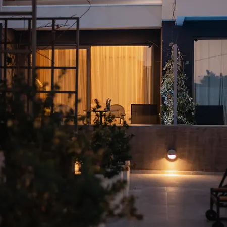 Serenity Aparthotel 4*