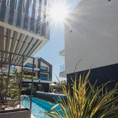 Aparthotel Serenity 4*