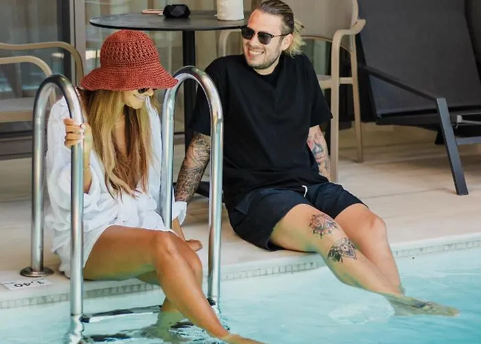 Serenity Aparthotel Nikiti (Sithonia)