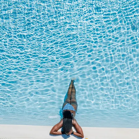 Serenity アパートホテル