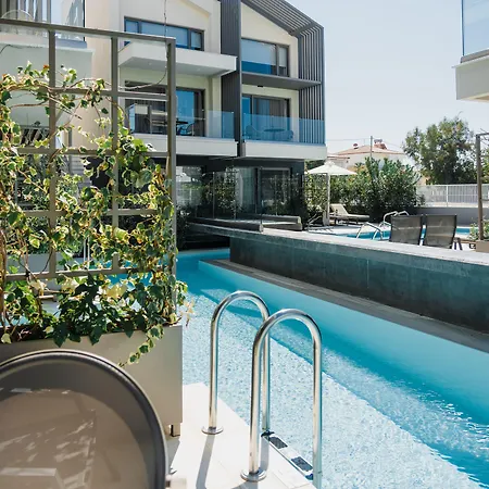 Serenity 4*