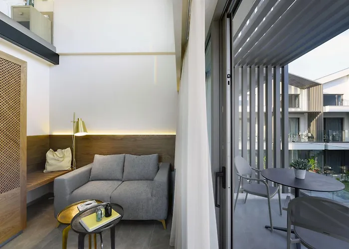 Serenity 4*
