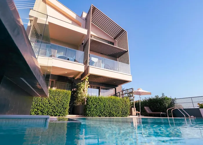 Serenity Apart Otel Nikiti (Sithonia)