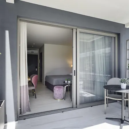 Apartmanhotel Serenity 4*