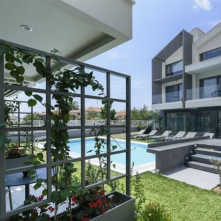 Serenity Apartmanhotel