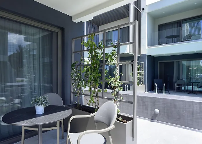 Serenity Aparthotel Nikiti (Sithonia)